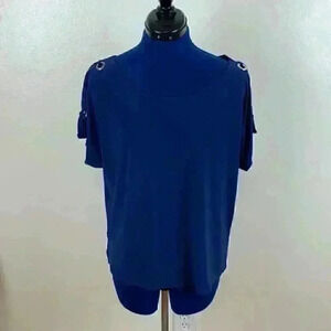 NEW Directions Top Size M in Royal Blue with Grommet Accent.